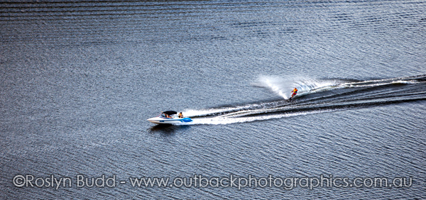 ©Roslyn Budd - www.buddphotography.com.au