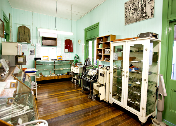 ©Roslyn Budd - www.buddphotography.com.au