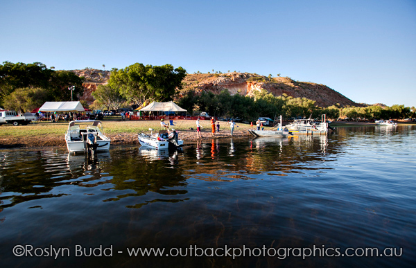 ©Roslyn Budd - www.buddphotography.com.au