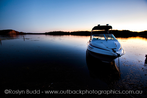 ©Roslyn Budd - www.buddphotography.com.au