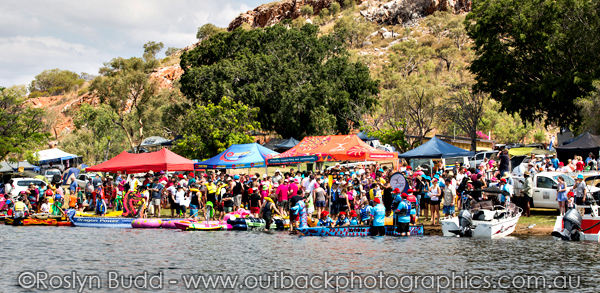 ©Roslyn Budd - www.buddphotography.com.au