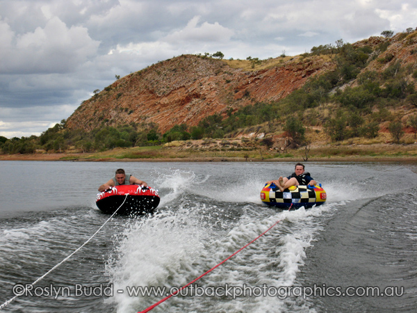 ©Roslyn Budd - www.buddphotography.com.au