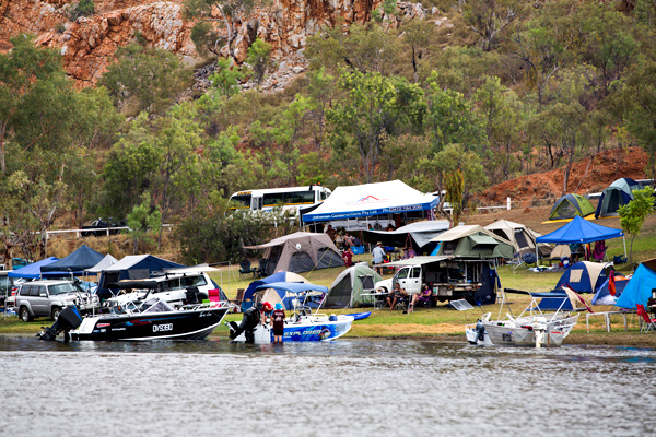 ©Roslyn Budd - www.buddphotography.com.au