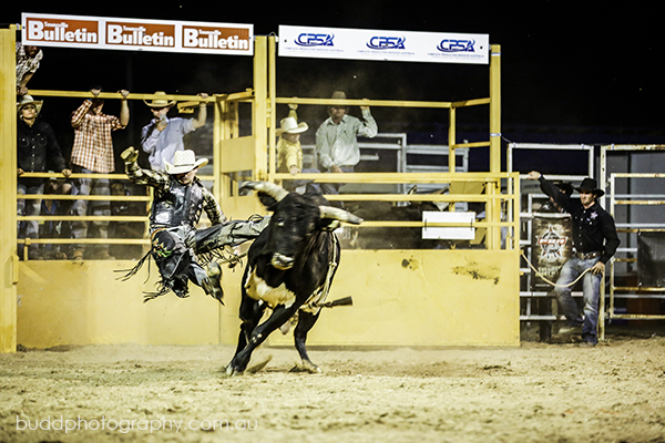 ©Roslyn Budd - www.buddphotography.com.au