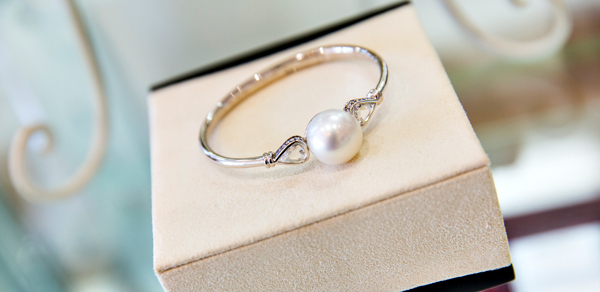 Kim Bartlett Master Jewellers Bejewelled High Tea, Business in Heels Townsville