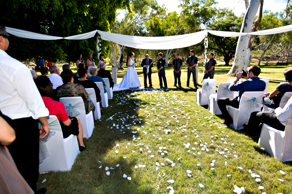 ©Roslyn Budd - www.buddphotography.com.au