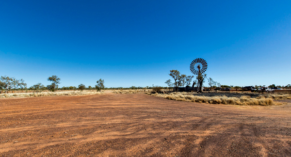 ©Roslyn Budd - www.buddphotography.com.au