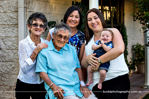 Braes Family ©Roslyn Budd - www.buddphotography.com.au