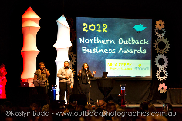 ©Roslyn Budd - www.buddphotography.com.au