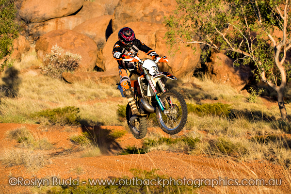 ©Roslyn Budd - www.buddphotography.com.au