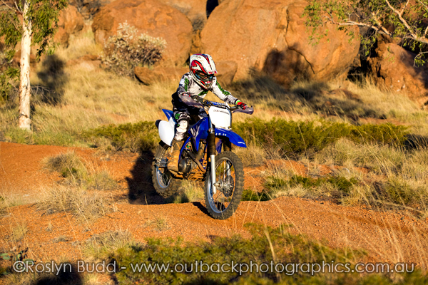 ©Roslyn Budd - www.buddphotography.com.au