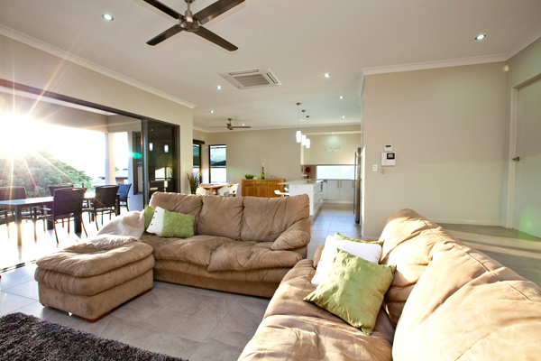 ©Roslyn Budd - www.buddphotography.com.au