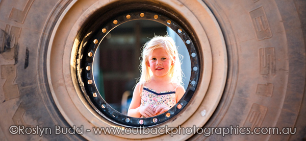 ©Roslyn Budd - www.buddphotography.com.au