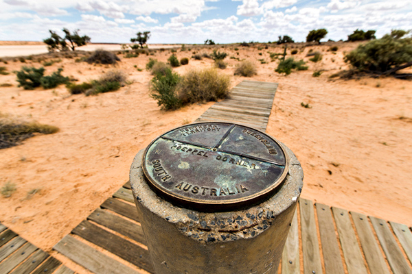 ©Roslyn Budd - www.buddphotography.com.au