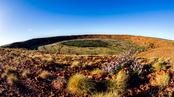 Wolfe Creek, Wolfe Creek Meteorite Crater, Budd Photography, Halls Creek, Tanami Track, Meteortie, Meteorite Crater, Wolfe Creek Crater
