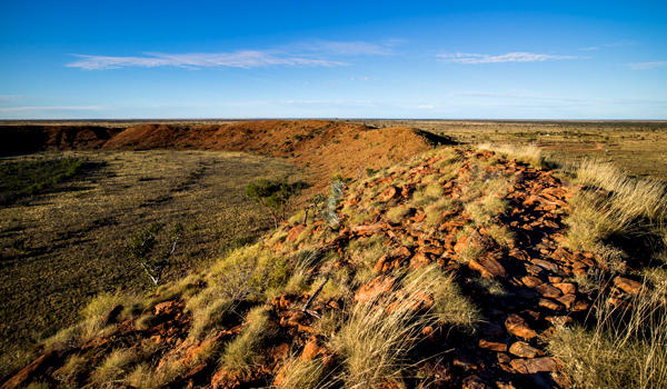 Wolfe Creek, Wolfe Creek Meteorite Crater, Budd Photography, Halls Creek, Tanami Track, Meteortie, Meteorite Crater, Wolfe Creek Crater