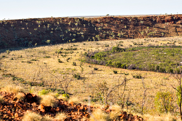 Wolfe Creek, Wolfe Creek Meteorite Crater, Budd Photography, Halls Creek, Tanami Track, Meteortie, Meteorite Crater, Wolfe Creek Crater